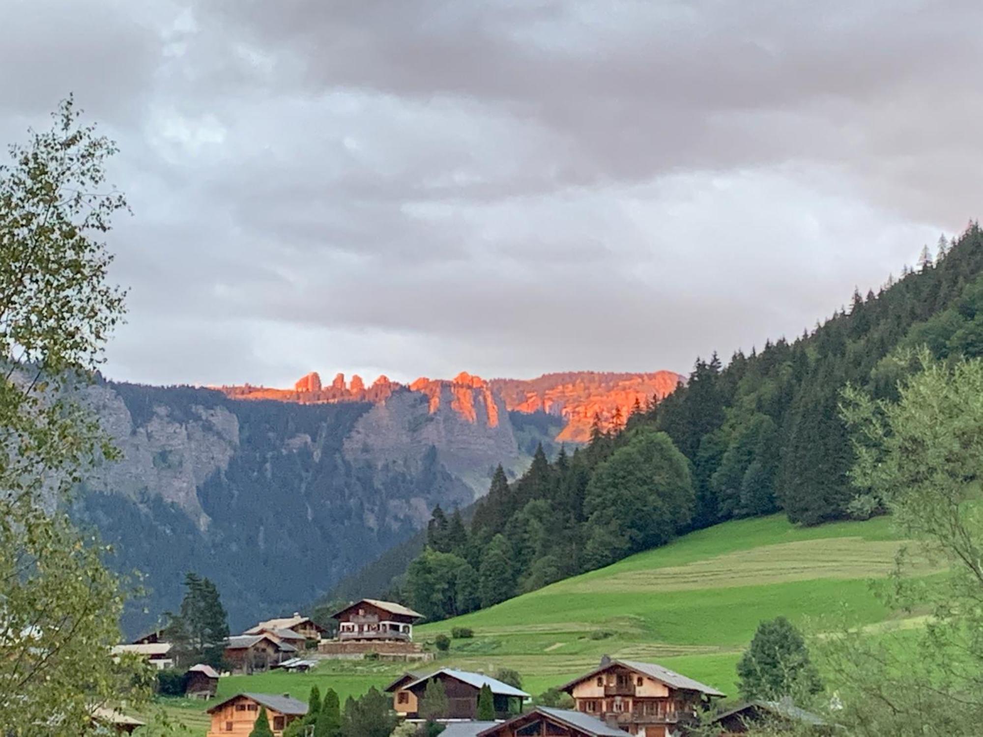 Chalet Yuki Morzine Exteriér fotografie